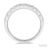3/4 Ctw 11 Stone Round Cut Diamond Wedding Band in 14K White Gold
