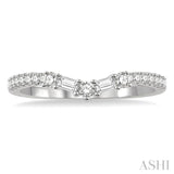 1/3 ctw Chevron Center Baguette and Round Cut Diamond Band in 14K White Gold
