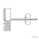 1/10 Ctw Initial 'Y' Round Cut Diamond Earrings in 10K White Gold