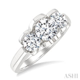 1 1/2 Ctw 3-Stone Round Cut Diamond Fashion Ring in 14K White Gold