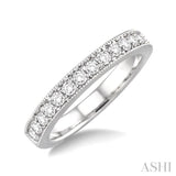 1/4 Ctw Round Cut Diamond Wedding Band in 14K White Gold